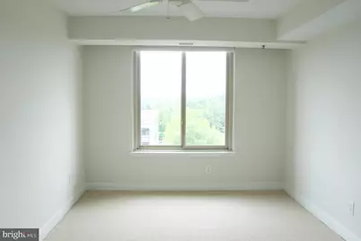7500 Woodmont Avenue #S1019, Bethesda, MD 20814 - Photo 6