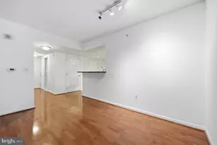 11710 Old Georgetown, North Bethesda, MD 20852 - Photo 18