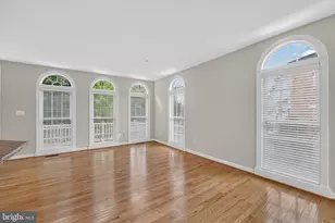 30 Sharpstead Ln, Gaithersburg, MD 20878 - Photo 8