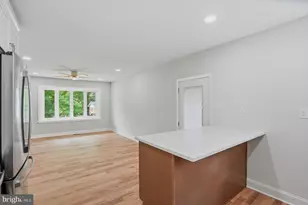 11305 Mapleview Dr, Silver Spring, MD 20902 - Photo 8