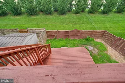 8101 Chelaberry Court, Gaithersburg, MD 20879 - Photo 34