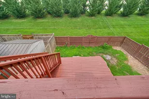 8101 Chelaberry Ct, Gaithersburg, MD 20879 - Photo 34