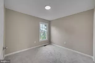 8101 Chelaberry Ct, Gaithersburg, MD 20879 - Photo 26