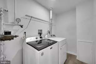 8101 Chelaberry Ct, Gaithersburg, MD 20879 - Photo 32