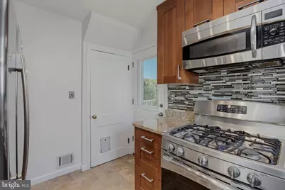 717 Mapleton Road, Rockville, MD 20850 - Photo 12