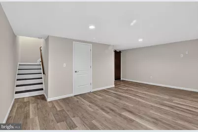 9305 Bathgate Court, Montgomery Village, MD 20886 - Photo 8