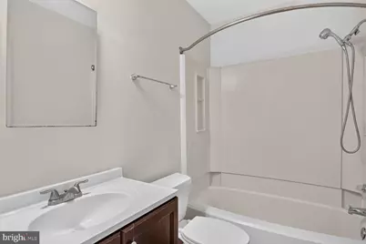 9305 Bathgate Court, Montgomery Village, MD 20886 - Photo 14