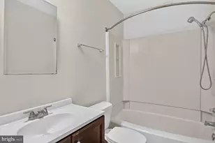 9305 Bathgate Ct, Montgomery Village, MD 20886 - Photo 14