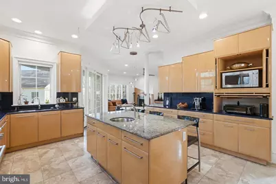 8537 Rapley Preserve Circle, Potomac, MD 20854 - Photo 10