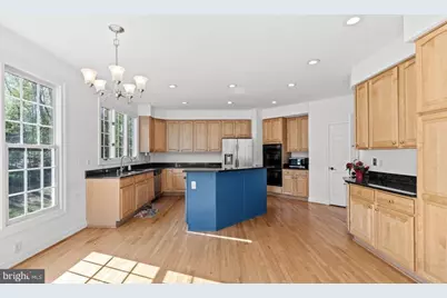 14216 Cervantes Avenue, Germantown, MD 20874 - Photo 10