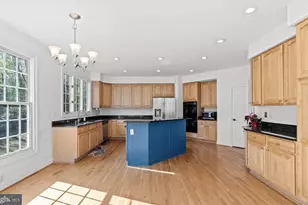 14216 Cervantes Ave, Germantown, MD 20874 - Photo 10