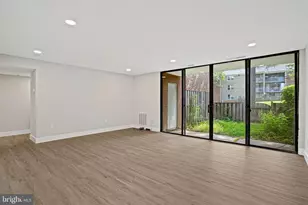 728 Quince Orchard Blvd, Gaithersburg, MD 20878 - Photo 10