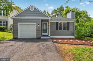 20501 Neerwinder St, Germantown, MD 20874 - Photo 2