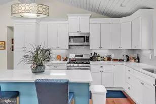 4601 Waverly Ave, Garrett Park, MD 20896 - Photo 6