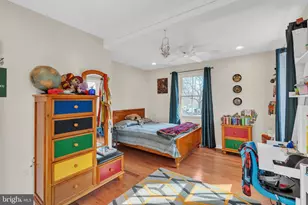 4601 Waverly Ave, Garrett Park, MD 20896 - Photo 14
