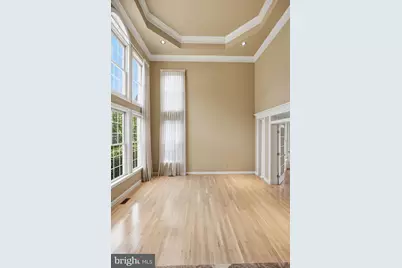 10417 Snow Point Drive, Bethesda, MD 20814 - Photo 6