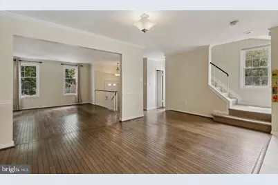 7230 Taveshire Way, Bethesda, MD 20817 - Photo 4