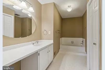 7230 Taveshire Way, Bethesda, MD 20817 - Photo 14