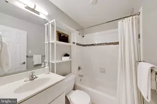 3535 Chevy Chase Lake Dr, Chevy Chase, MD 20815 - Photo 14