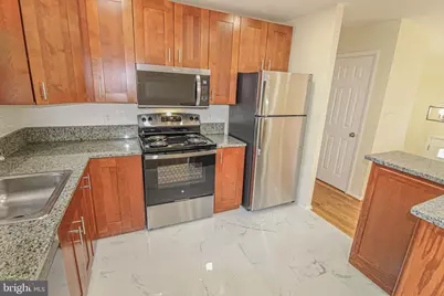 24201 Bush Hill Road, Gaithersburg, MD 20882 - Photo 18