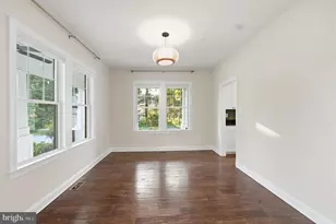 17601 Crystal Spring Terrace, Ashton, MD 20861 - Photo 4