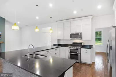 17601 Crystal Spring Terrace, Ashton, MD 20861 - Photo 6