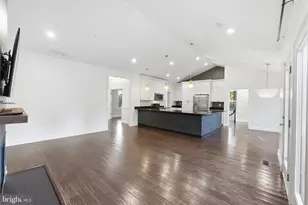 17601 Crystal Spring Terrace, Ashton, MD 20861 - Photo 18