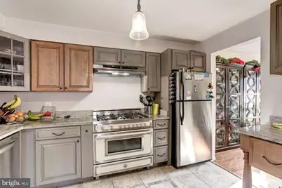 150 Monroe Street #102, Rockville, MD 20850 - Photo 14