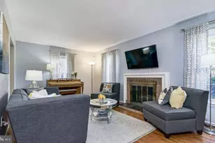 134 Gold Kettle Dr, Gaithersburg, MD 20878 - Photo 2