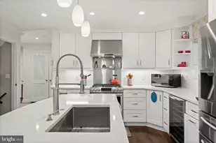 6709 Pemberton St, Bethesda, MD 20817 - Photo 14