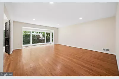7016 Hopewood Street, Bethesda, MD 20817 - Photo 12