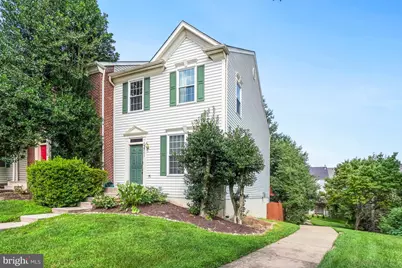13711 Dunbar Terrace, Germantown, MD 20874 - Photo 2
