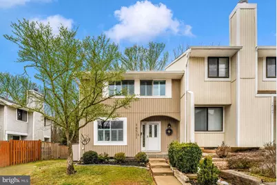 18511 Eagles Roost Drive, Germantown, MD 20874 - Photo 2