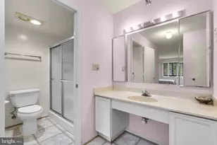 15100 Interlachen Dr, Silver Spring, MD 20906 - Photo 16