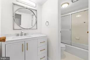 7420 Westlake Terrace, Bethesda, MD 20817 - Photo 14
