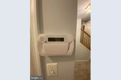 2022 University Boulevard W #11, Silver Spring, MD 20902 - Photo 32
