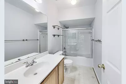 2022 University Boulevard W #11, Silver Spring, MD 20902 - Photo 20