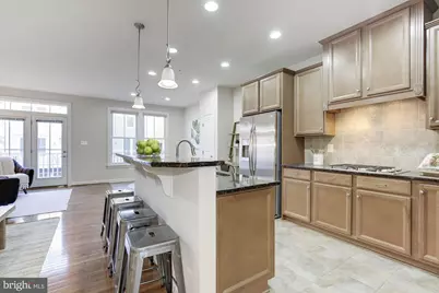 122 Parkview Avenue, Gaithersburg, MD 20878 - Photo 8