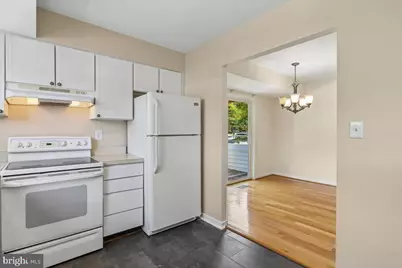9803 Dockside Terrace, Gaithersburg, MD 20886 - Photo 18