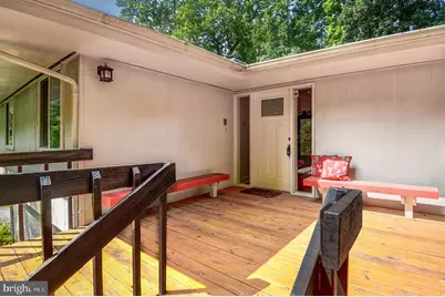 6900 Heatherhill Road, Bethesda, MD 20817 - Photo 2