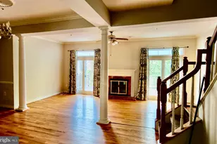 15726 Cherry Blossom Ln, North Potomac, MD 20878 - Photo 2