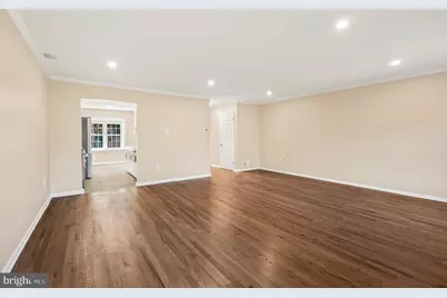 7602 Westlake Terrace #19, Bethesda, MD 20817 - Photo 6