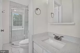 6609 Hillandale Rd, Chevy Chase, MD 20815 - Photo 30