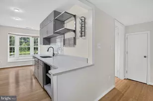 6609 Hillandale Rd, Chevy Chase, MD 20815 - Photo 16