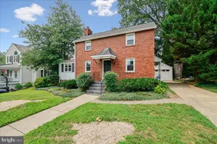 4525 N Chelsea Ln, Bethesda, MD 20814 - Photo 1