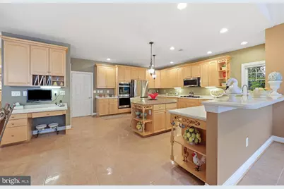 9304 Heather Field Court, Laytonsville, MD 20882 - Photo 12