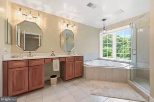 9304 Heather Field Ct, Laytonsville, MD 20882 - Photo 32