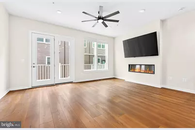 8279 Front Loop, Rockville, MD 20855 - Photo 12