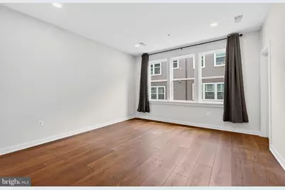 8279 Front Loop, Rockville, MD 20855 - Photo 18