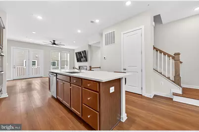 8279 Front Loop, Rockville, MD 20855 - Photo 8